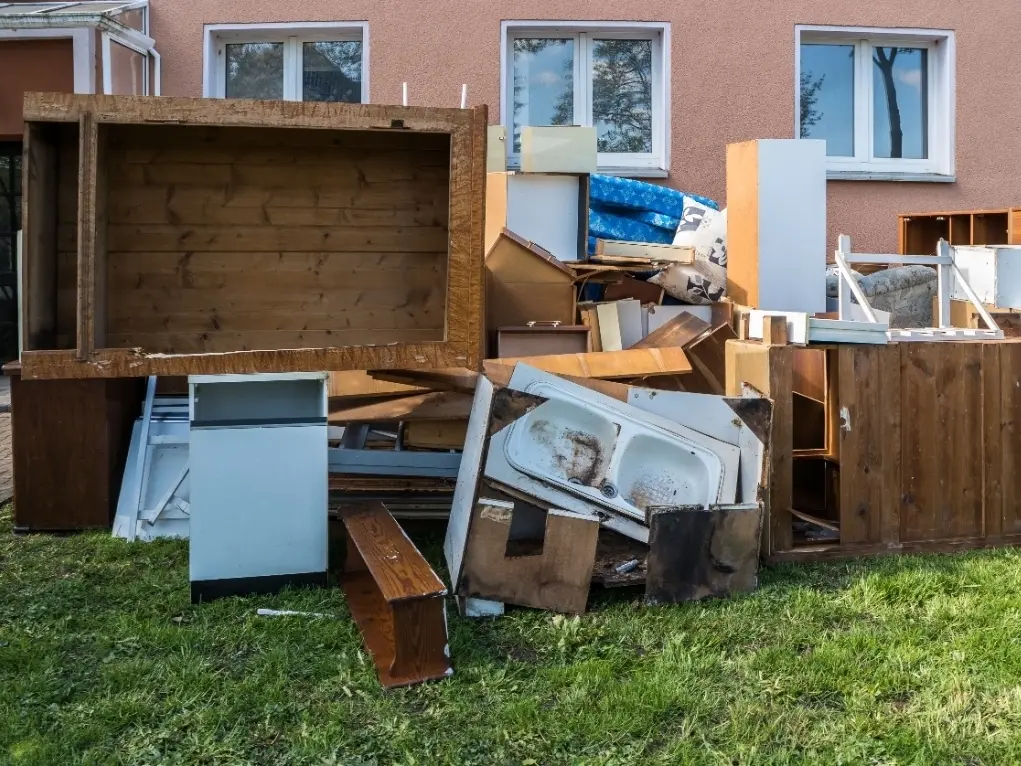 Top Reasons to Book Junk Removal Services Today