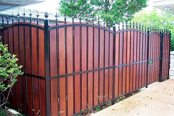 Darwin Metal Fencing: Stylish Protection for Your Property 